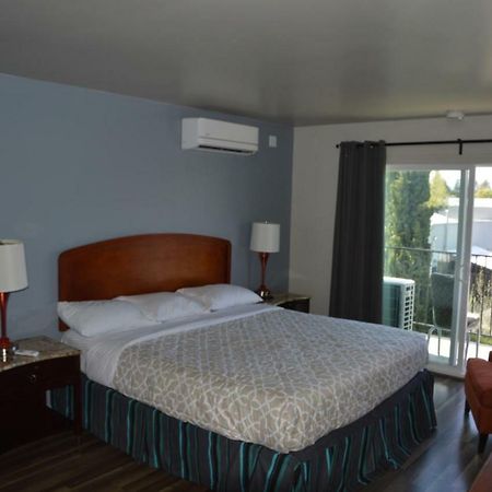 Glass Slipper Inn - Stanford ปาโลอัลโต ภายนอก รูปภาพ