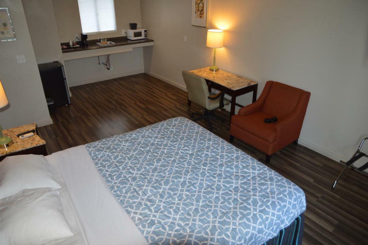 Glass Slipper Inn - Stanford ปาโลอัลโต ภายนอก รูปภาพ